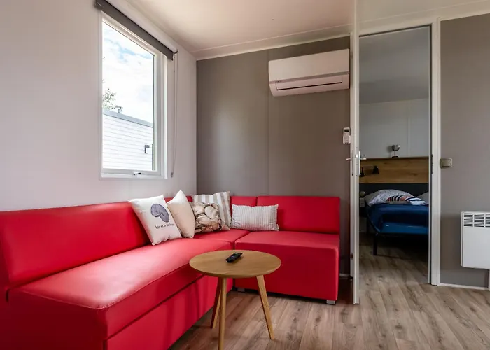 Muschel 62 * シャルボイツ